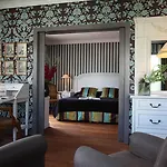 Les Etangs De Corot Hotel