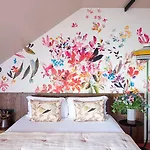 Hotel Les Etangs De Corot 4*