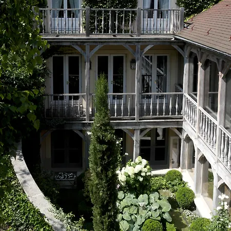 Hotel Les Etangs De Corot