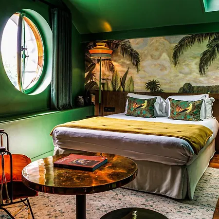 Les Etangs De Corot Hotel 4*