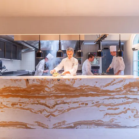 Les Etangs De Corot 4*