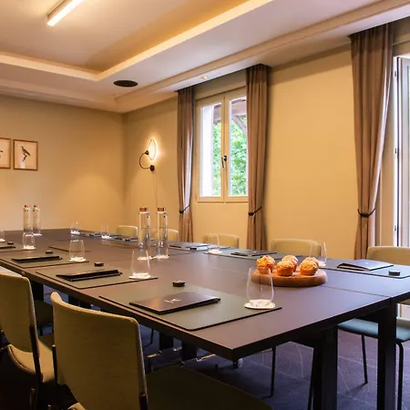 Les Etangs De Corot Hotel 4*