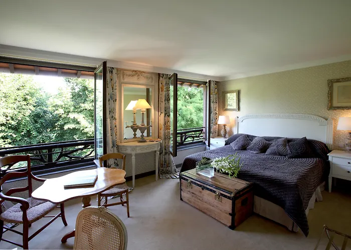 Hotel Les Etangs De Corot Ville-dʼAvray