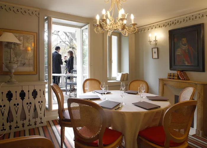 Hotel Les Etangs De Corot 4*