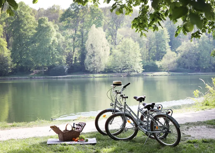 Les Etangs De Corot Hotel