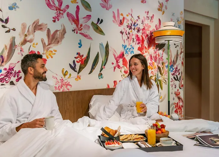 Les Etangs De Corot Hotel 4*